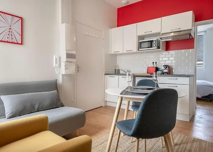 Aristide#2 - T2 Calme Et Lumineux Avec Terrasse *